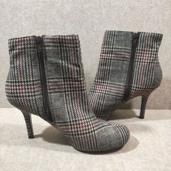 Diba Plaid Button Zip Up Heeled Boots - Picture 2 of 6